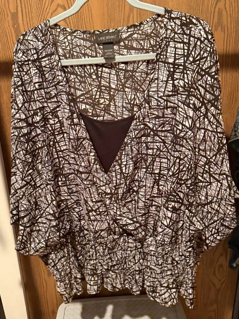 Lane Bryant 26/28W Abstract Crossover Blouse